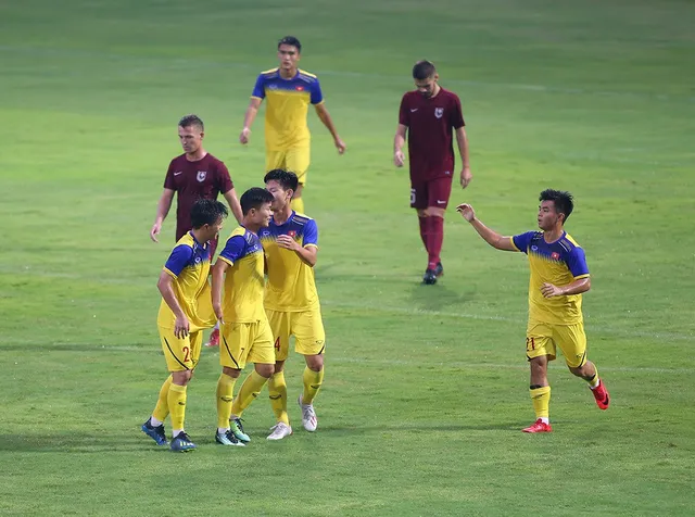 U19 Việt Nam giành chiến thắng trước U19 Sarajevo - Ảnh 8.