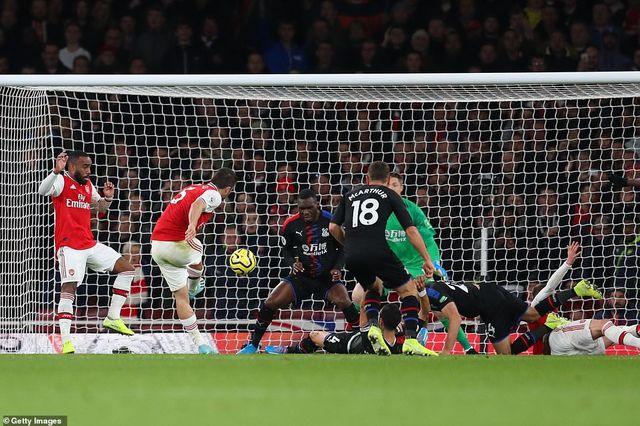 Arsenal 2-2 Crystal Palace: Pháo Thủ chia điểm đáng tiếc - Ảnh 6.