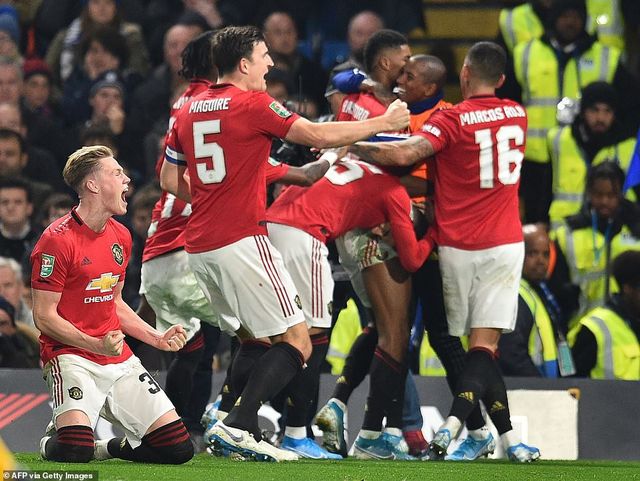 Chelsea 1-2 Man Utd: Rashford tỏa sáng, Man Utd vào tứ kết cúp Liên đoàn Anh - Ảnh 3.