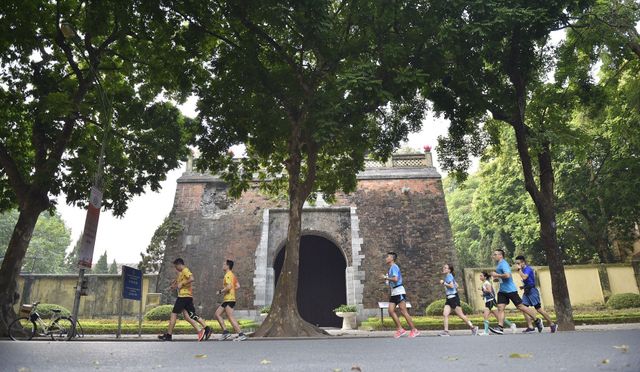 Bảo Thanh - Tuấn Tú “Về nhà đi con” làm MC trong tập 4 Revive Marathon Xuyên Việt - Ảnh 5.