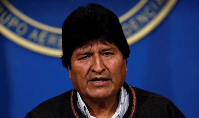 Tổng thống Bolivia Evo Morales tuyên bố từ chức - Ảnh 1. Tổng thống Bolivia Evo Morales tuyên bố từ chức - Ảnh 1.