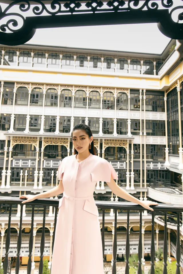 Hoa hậu Lương Thùy Linh “mách nhỏ” phong cách đồ thu đông 2019 - Ảnh 1. Hoa hậu Lương Thùy Linh “mách nhỏ” phong cách đồ thu đông 2019 - Ảnh 1.