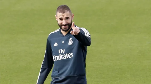 Karim Benzema tiếp tục mâu thuẫn với LĐBĐ Pháp - Ảnh 3.