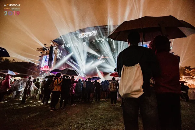 Monsoon Music Festival 2019 khai màn với cơn mưa nóng - Ảnh 5.