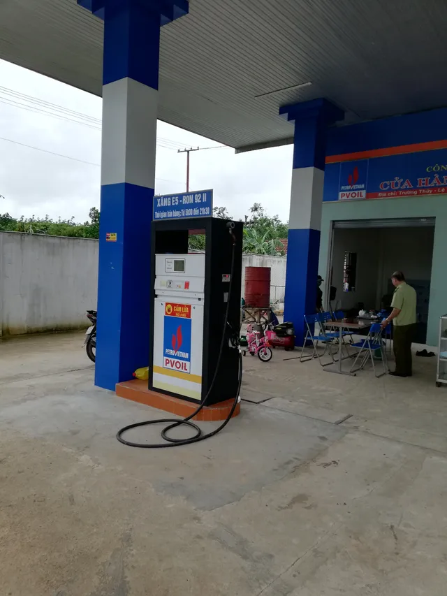 Phạt 50 triệu đồng do bán xăng cao hơn quy định 1 đồng - Ảnh 1. Phạt 50 triệu đồng do bán xăng cao hơn quy định 1 đồng - Ảnh 1.