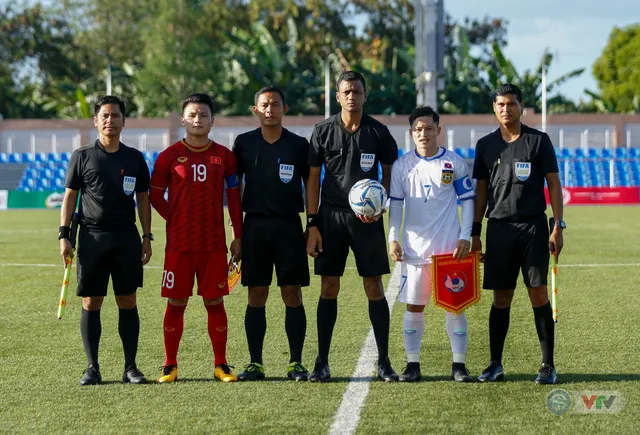 ẢNH: Tiến Linh lập hat-trick, Quang Hải lập công, U22 Việt Nam thắng 6-1 U22 Lào - Ảnh 5.