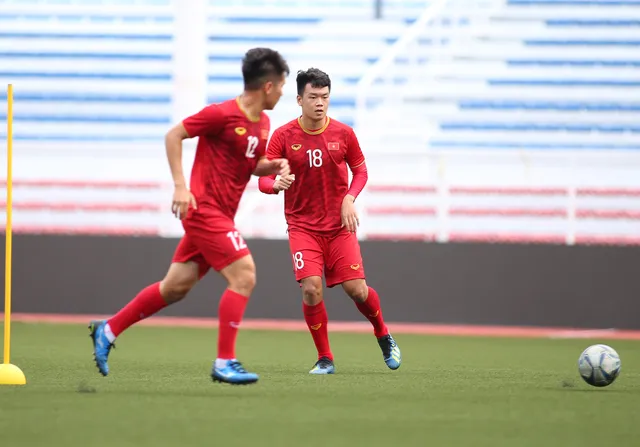 SEA Games 30: U22 Việt Nam tập luyện ngay sau trận thắng 6-1 trước U22 Lào - Ảnh 8.