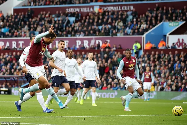 Aston Villa 1-2 Liverpool: Ghi 2 bàn trong 7 phút cuối, The Kop thắng kịch tính - Ảnh 1.