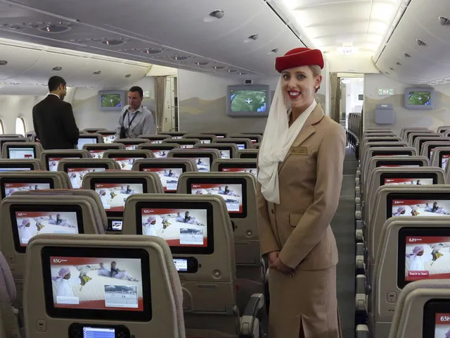 Lợi nhuận của hãng hàng không Emirates Airline tăng mạnh - Ảnh 2.