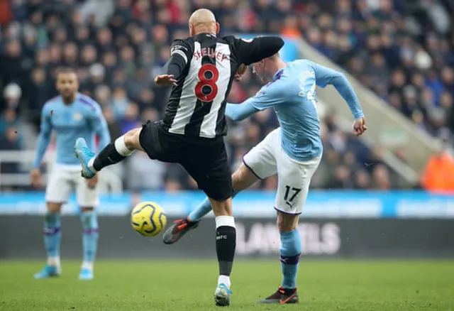 Newcastle 2-2 Man City: Cầm vàng lại để vàng rơi... - Ảnh 2.