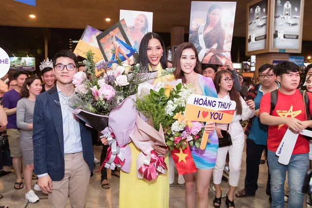 Hoàng Thùy diện áo dài trong ngày trở về sau khi lọt Top 20 Miss Universe 2019 - Ảnh 1. Hoàng Thùy diện áo dài trong ngày trở về sau khi lọt Top 20 Miss Universe 2019 - Ảnh 1.