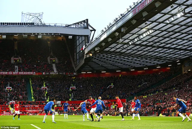 Man Utd 1-1 Everton: Lỡ cơ hội áp sát top 4 - Ảnh 3.