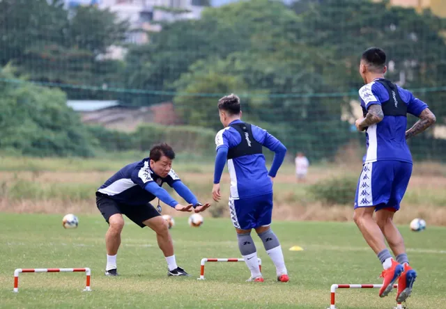 CHÍNH THỨC: Bùi Tiến Dũng gia nhập CLB TP Hồ Chí Minh - Ảnh 2.