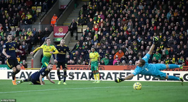 Norwich 2-2 Arsenal: Màn ra mắt chưa trọn vẹn của HLV Ljungberg - Ảnh 1.