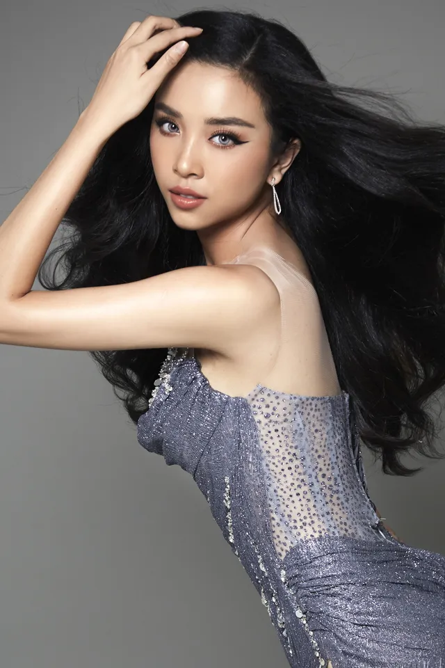 Á hậu Thúy An khoe 2 mẫu đầm diện đêm Chung kết Miss Intercontinental 2019 - Ảnh 3.