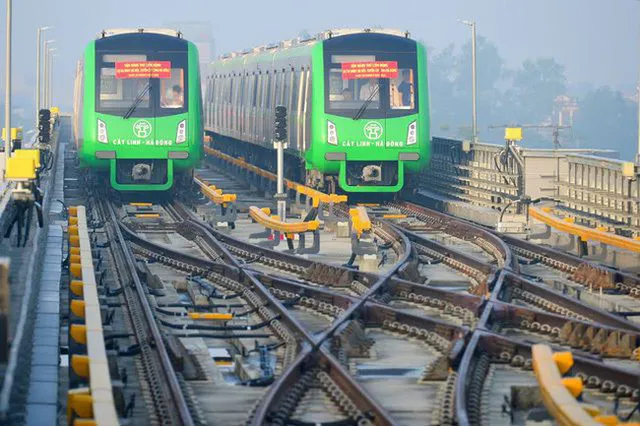 Dự án đường sắt Cát Linh - Hà Đông: Các đoàn tàu được cấp chứng nhận đăng kiểm tạm thời - Ảnh 1.