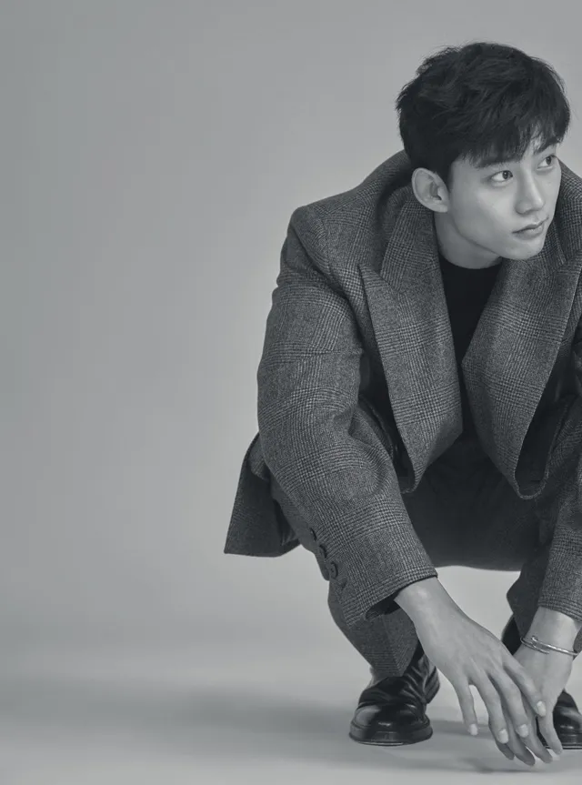 Taecyeon: 2PM chắc chắn sẽ còn hội ngộ trên sân khấu - Ảnh 2.