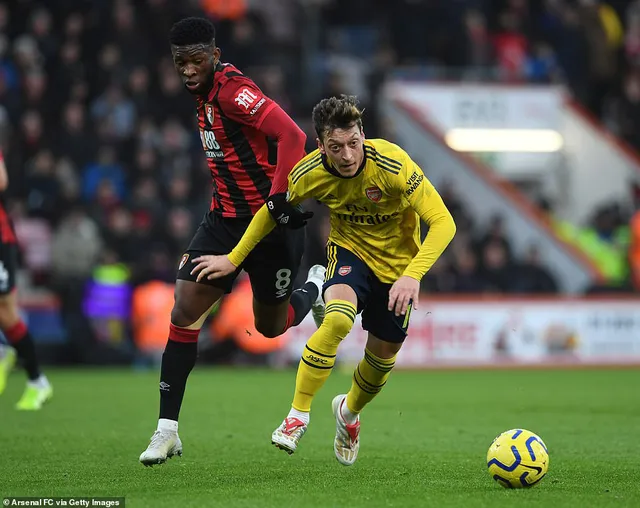 Bournemouth 1-1 Arsenal: Hay hơn nhưng vẫn chưa đủ... - Ảnh 1.