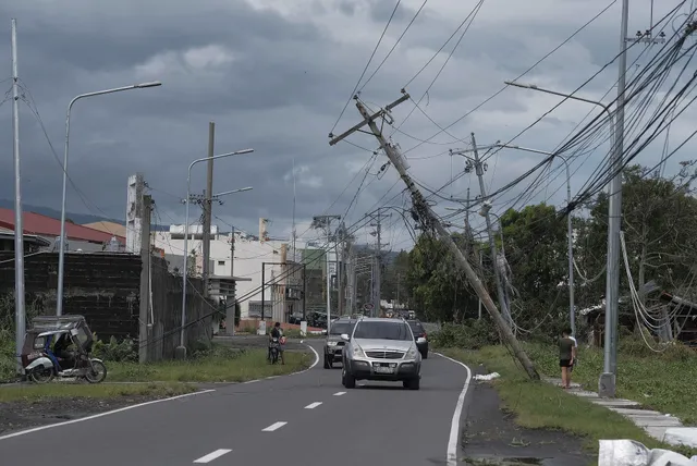 Bão Kammuri gây thiệt hại tại Philippines và Malaysia - Ảnh 1.