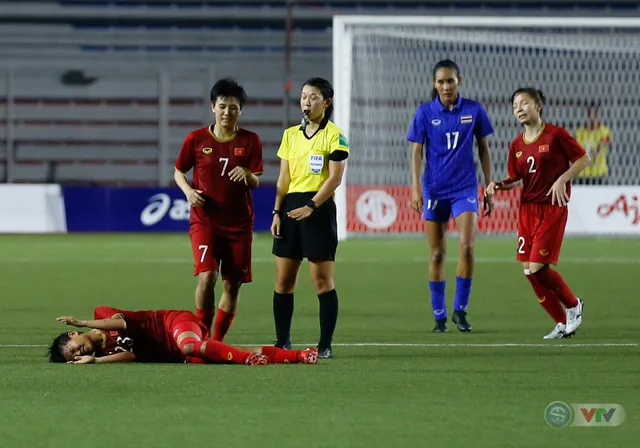 ẢNH: ĐT nữ Việt Nam thắng kịch tính trước Thái Lan, giành HCV bóng đá nữ SEA Games 30 - Ảnh 11.