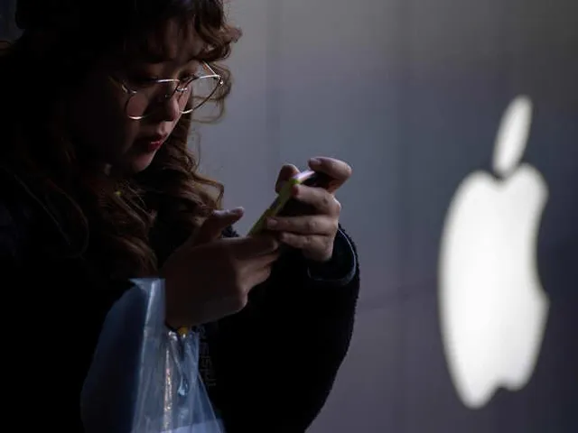 Apple lên tiếng xin lỗi, cam kết sửa lỗi nghe lén trên FaceTime trong tuần tới - Ảnh 1. Apple lên tiếng xin lỗi, cam kết sửa lỗi nghe lén trên FaceTime trong tuần tới - Ảnh 1.