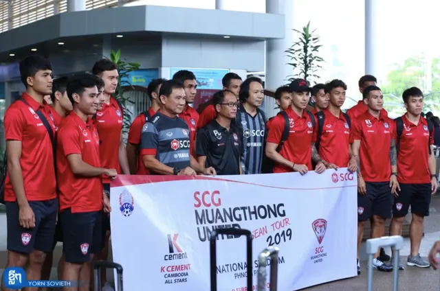 Văn Lâm cùng Muangthong United sang Campuchia du đấu - Ảnh 1.