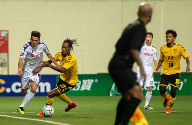 VIDEO Tampines Rovers 1-1 CLB Hà Nội: Đại diện Việt Nam bị cầm hòa đáng tiếc - Ảnh 2.