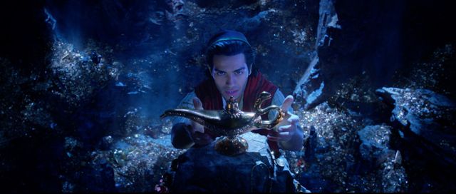 Tuổi thơ ùa về với bản hit “A Whole New World” trong trailer mới của Aladdin - Ảnh 4.