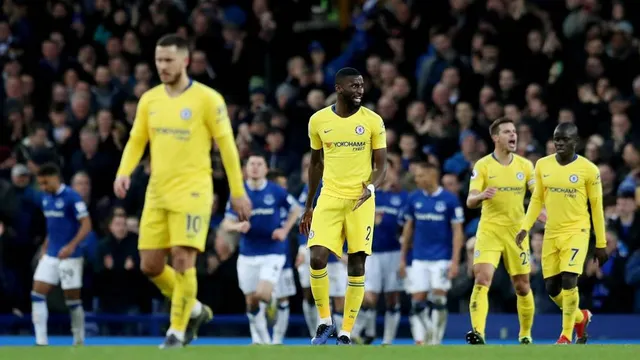 Kết quả bóng đá sáng 18/3: Everton 2-0 Chelsea, Milan 2-3 Inter, Real Betis 1-4 Barcelona - Ảnh 2.