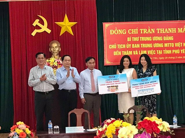 Mang nguồn dinh dưỡng đến với học sinh nghèo vùng Duyên Hải Nam Trung bộ - Ảnh 1.