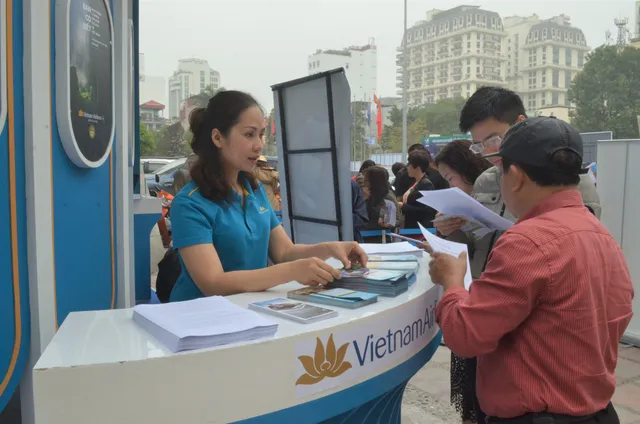 Xếp hàng săn vé máy bay giá rẻ tại Hội chơ du lịch VITM 2019 - Ảnh 5.