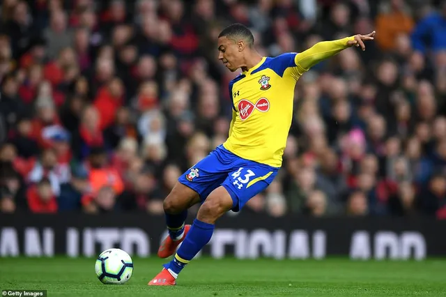 VIDEO Highlight Man Utd 3-2 Southampton: Nghẹt thở ở Old Trafford - Ảnh 2. VIDEO Highlight Man Utd 3-2 Southampton: Nghẹt thở ở Old Trafford - Ảnh 2.