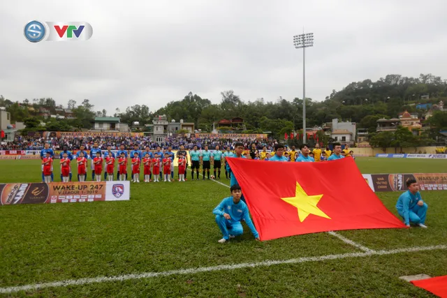 ẢNH: Hải Huy tỏa sáng, Than Quảng Ninh giành chiến thắng đầu tiên tại V.League 2019 - Ảnh 2.