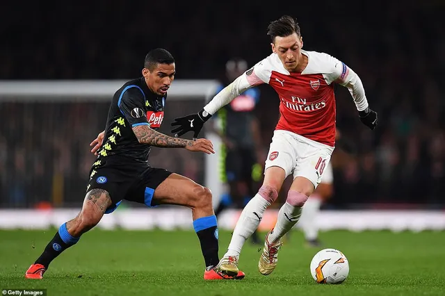 ẢNH: Arsenal thắng dễ Napoli ở tứ kết lượt đi Europa League - Ảnh 7.