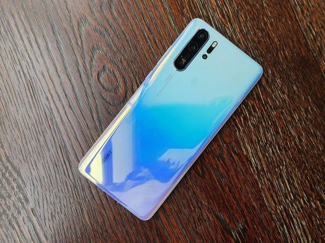 Huawei P30 Pro cháy hàng vì camera quá chất - Ảnh 2.