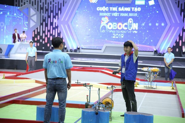 Đại học Sao Đỏ - Ngôi sao tại vòng loại Robocon Việt Nam 2019 - Ảnh 50.