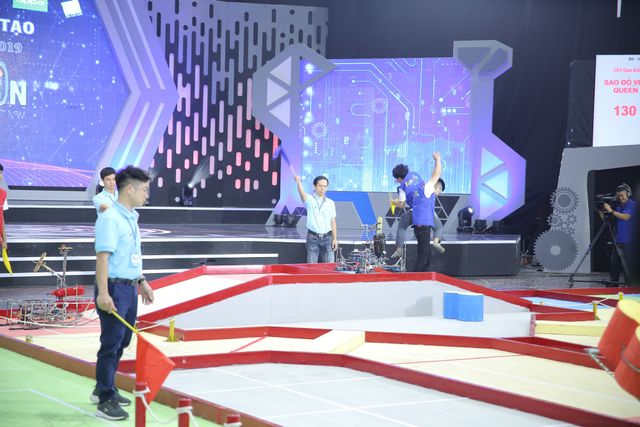 Đại học Sao Đỏ - Ngôi sao tại vòng loại Robocon Việt Nam 2019 - Ảnh 52.