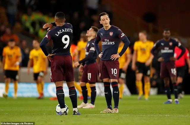 VIDEO Wolves 3-1 Arsenal: Top 4 xa dần - Ảnh 2.