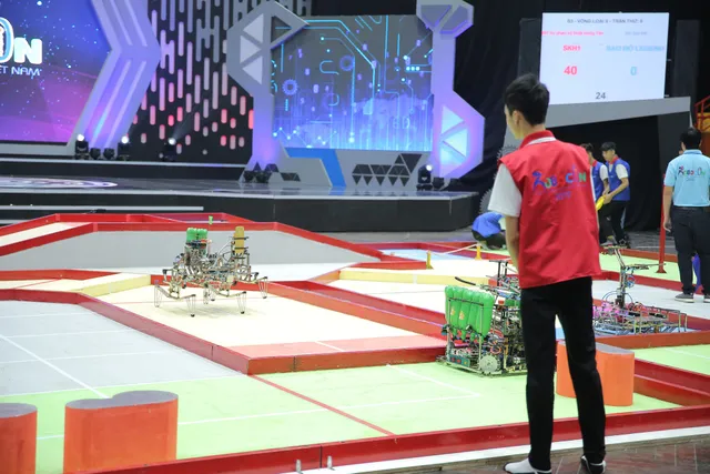 Robocon Việt Nam 2019: Xây dựng bất ngờ vượt qua người anh em Bách khoa - Ảnh 6. Robocon Việt Nam 2019: Xây dựng bất ngờ vượt qua người anh em Bách khoa - Ảnh 6.