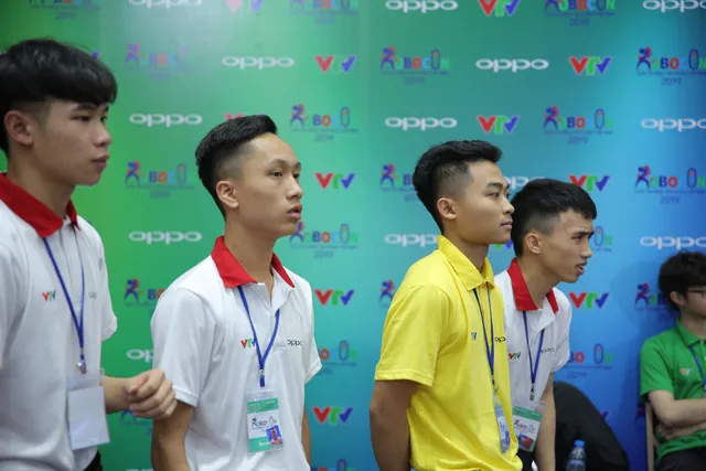Robocon Việt Nam 2019: Xây dựng bất ngờ vượt qua người anh em Bách khoa - Ảnh 31. Robocon Việt Nam 2019: Xây dựng bất ngờ vượt qua người anh em Bách khoa - Ảnh 31.