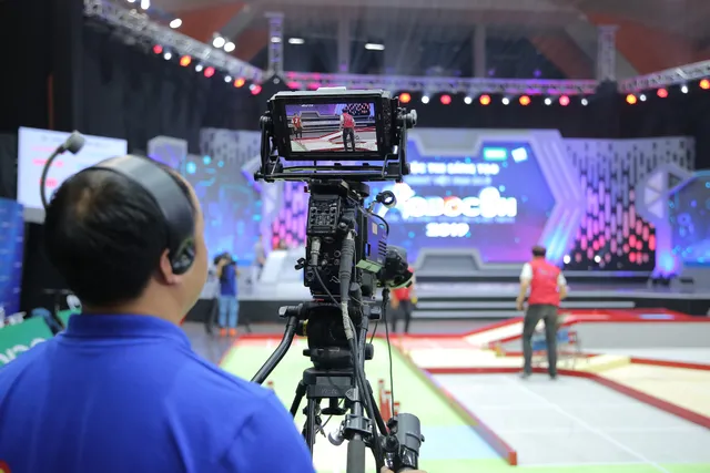Robocon Việt Nam 2019: Xây dựng bất ngờ vượt qua người anh em Bách khoa - Ảnh 33. Robocon Việt Nam 2019: Xây dựng bất ngờ vượt qua người anh em Bách khoa - Ảnh 33.