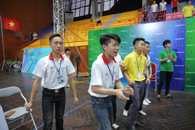 Robocon Việt Nam 2019: Xây dựng bất ngờ vượt qua người anh em Bách khoa - Ảnh 48. Robocon Việt Nam 2019: Xây dựng bất ngờ vượt qua người anh em Bách khoa - Ảnh 48.