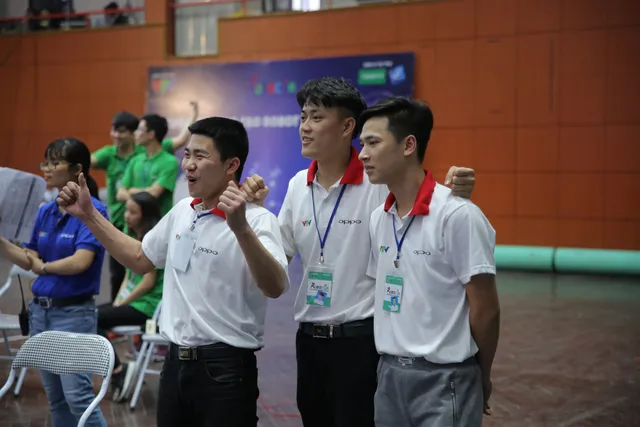 Robocon Việt Nam 2019: Xây dựng bất ngờ vượt qua người anh em Bách khoa - Ảnh 55. Robocon Việt Nam 2019: Xây dựng bất ngờ vượt qua người anh em Bách khoa - Ảnh 55.