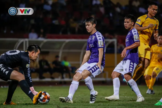 ẢNH: Thắng đậm Sông Lam Nghệ An, CLB Hà Nội vươn lên dẫn đầu V.League - Ảnh 14.