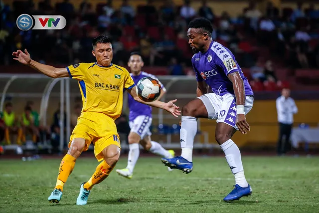 ẢNH: Thắng đậm Sông Lam Nghệ An, CLB Hà Nội vươn lên dẫn đầu V.League - Ảnh 17.