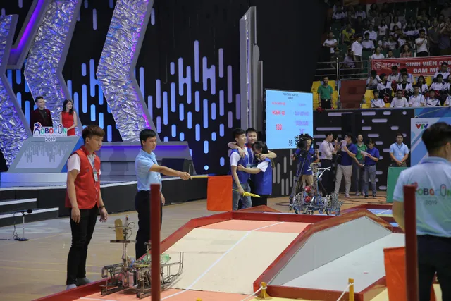 VCK Robocon Việt Nam 2019: Nghẹt thở đến những giây cuối cùng - Ảnh 84.