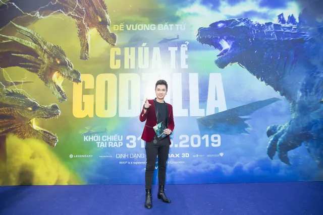 Dàn sao Việt phát cuồng vì Chúa tể Godzilla - Ảnh 3.