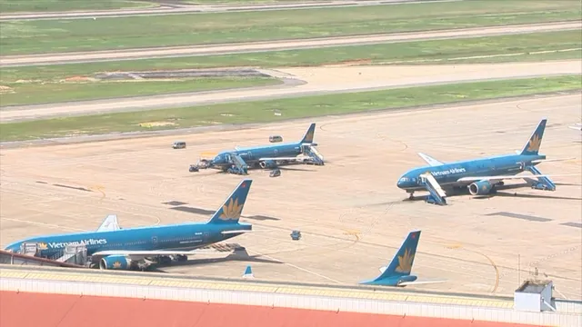 Vietnam Airlines lý giải việc lùi giờ bay chờ khách - Ảnh 1.