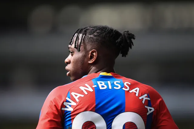 CGZiTT1xT1WcZhZ4Sm7d_Aaron Wan-Bissaka CGZiTT1xT1WcZhZ4Sm7d_Aaron Wan-Bissaka