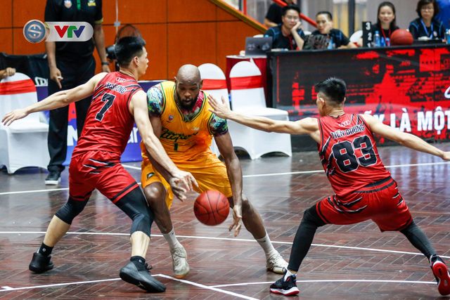 VBA 2019: Thang Long Warriors giành chiến thắng nghẹt thở - Ảnh 4.